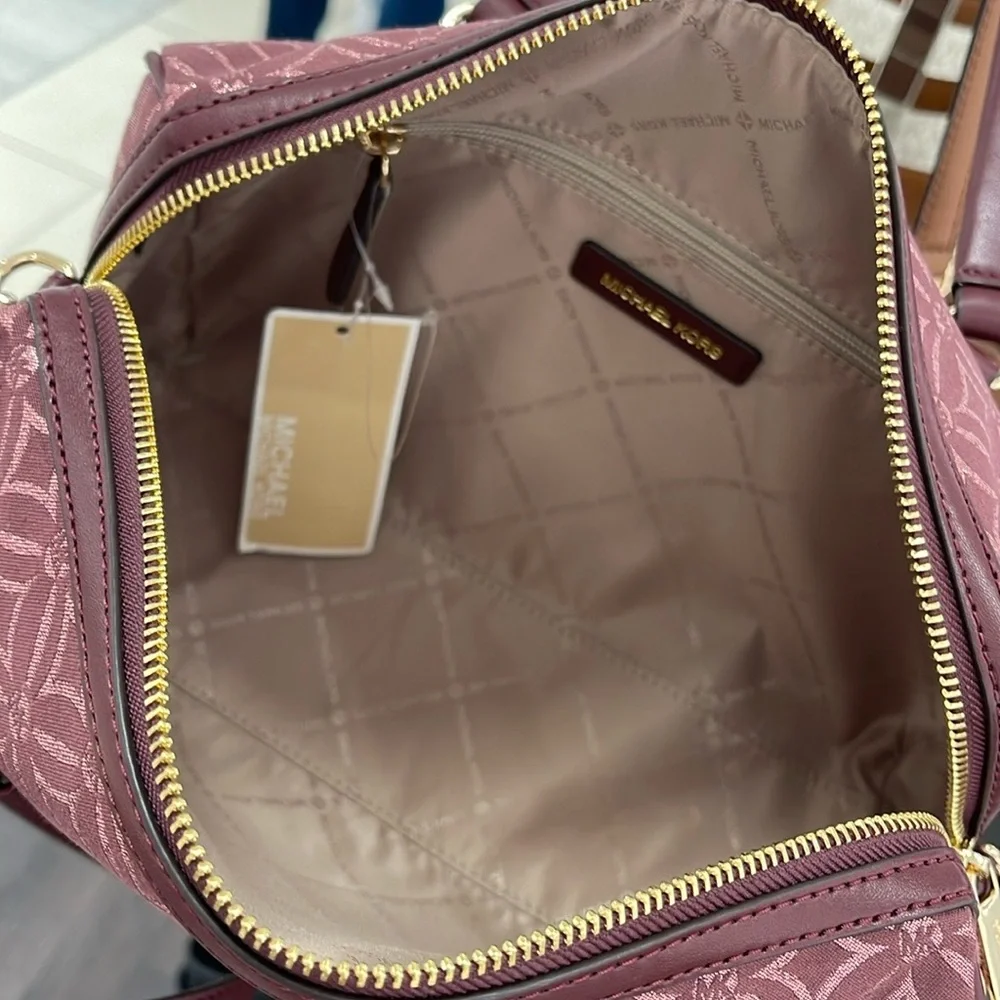 MICHAEL KORS JST TRAVEL MEDIUM DUFFLE SATCHEL SHOULDER CROSSBODY BAG MK OXBLOOD - Picture 11 of 16